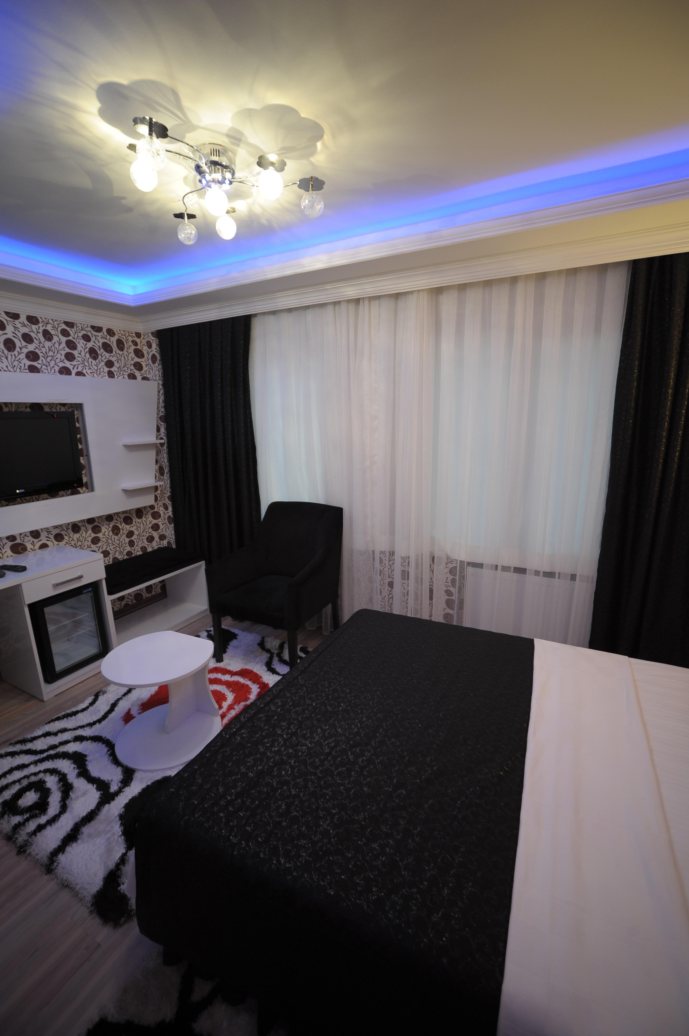 Saray Hotel Istanboel Buitenkant foto