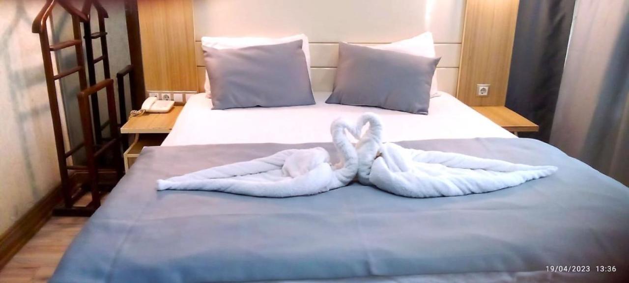 Saray Hotel Istanboel Buitenkant foto