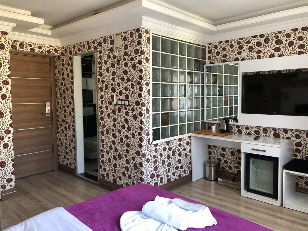 Saray Hotel Istanboel Buitenkant foto